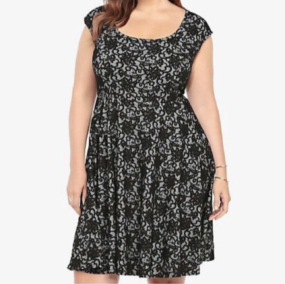 Torrid Lace Overlay Fit & Flare Dress - Size L